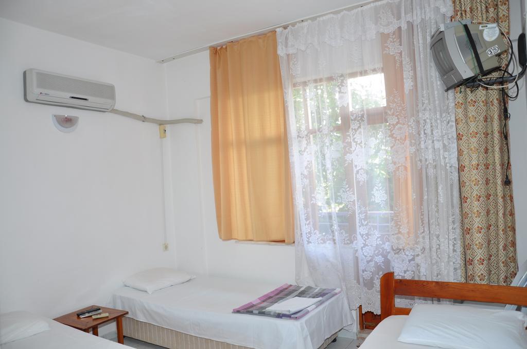 Keramos Pansiyon Finike Camera foto