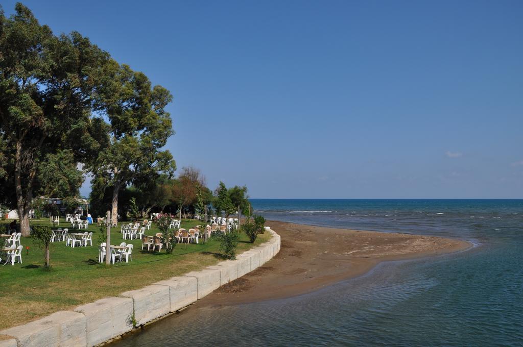 Keramos Pansiyon Finike Esterno foto