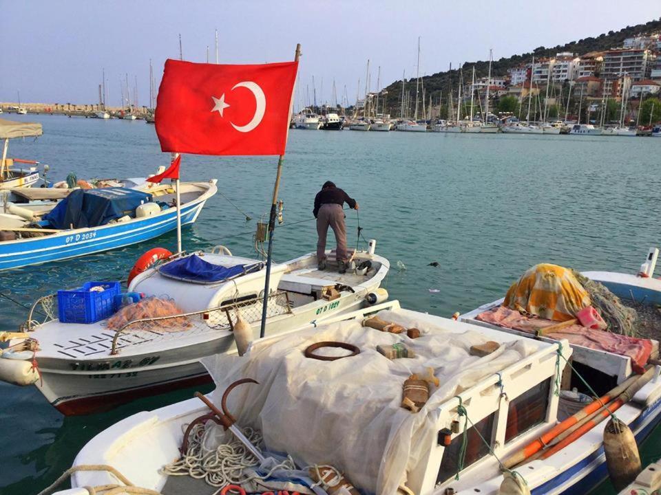 Keramos Pansiyon Finike Esterno foto